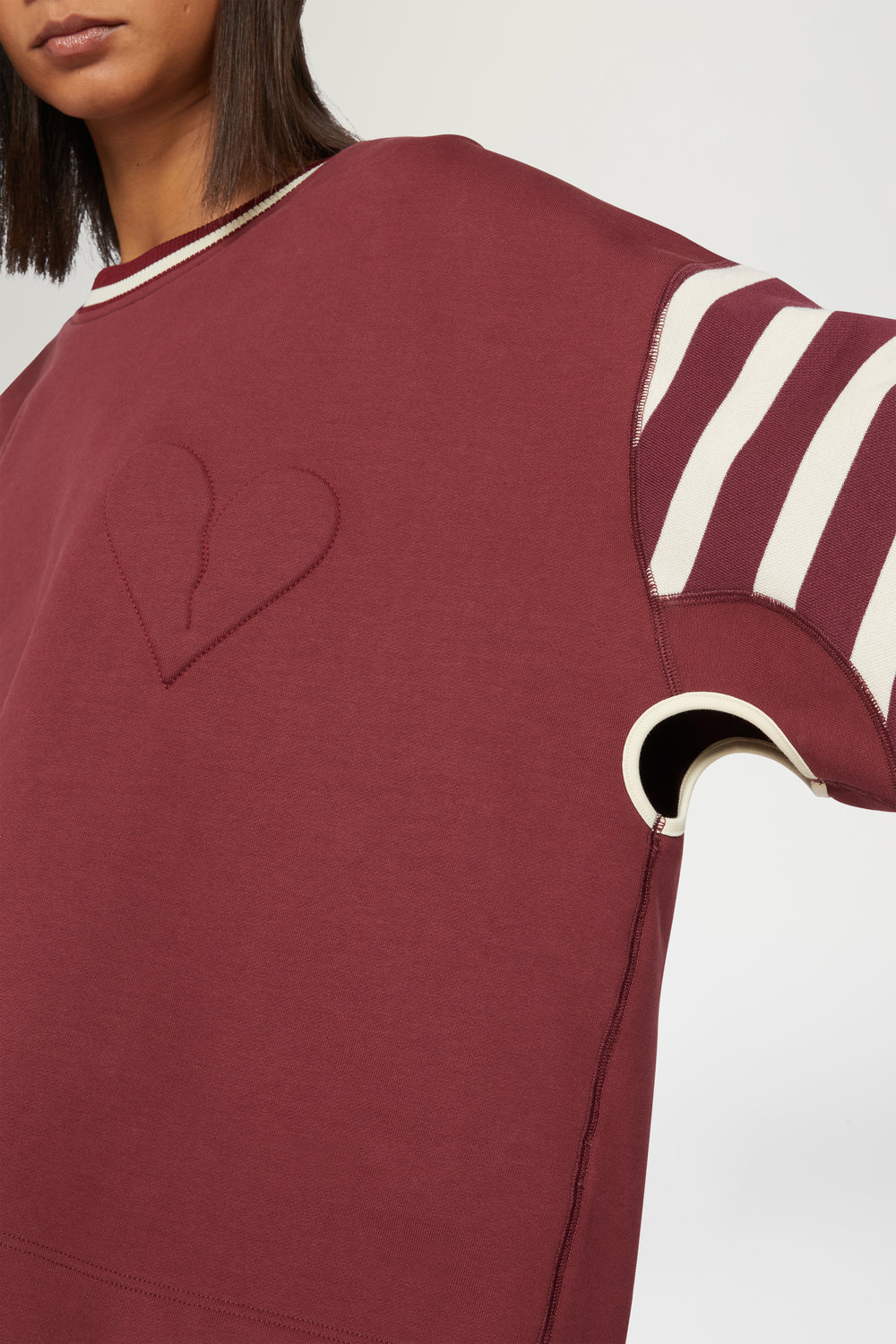 T-shirt Bordeaux con Maniche a Righe