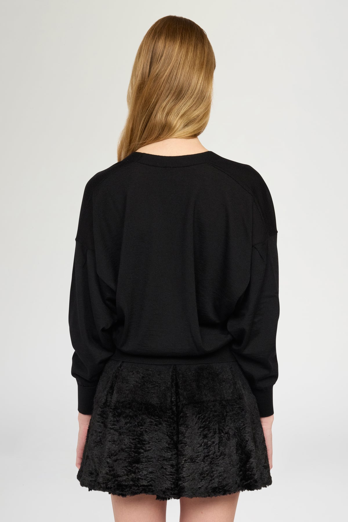 Cardigan con Scollo a V in Cashmere Nero