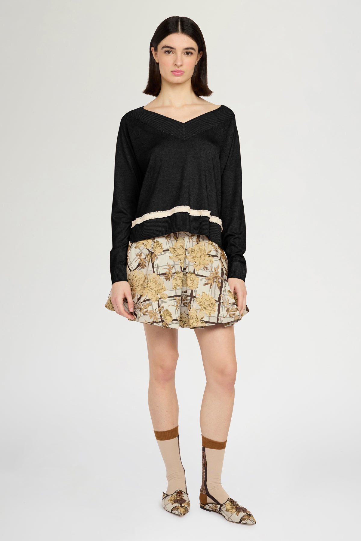 Maglia con Scollo a V in Cashmere con Inserto Ecrù