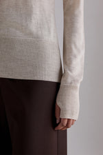 Dolcevita in cashmere con colletto a strati