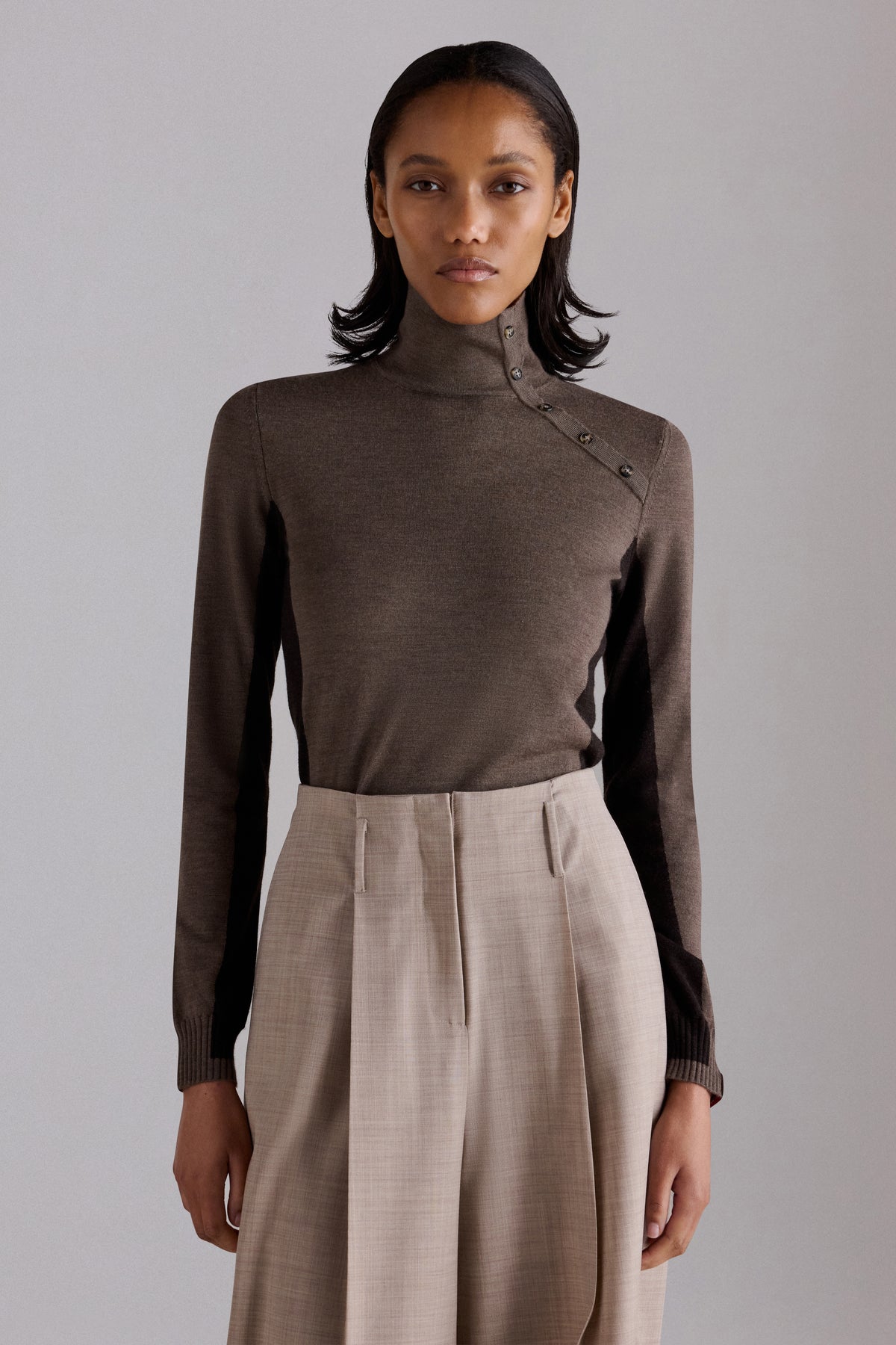 Maglione a lupetto in cashmere