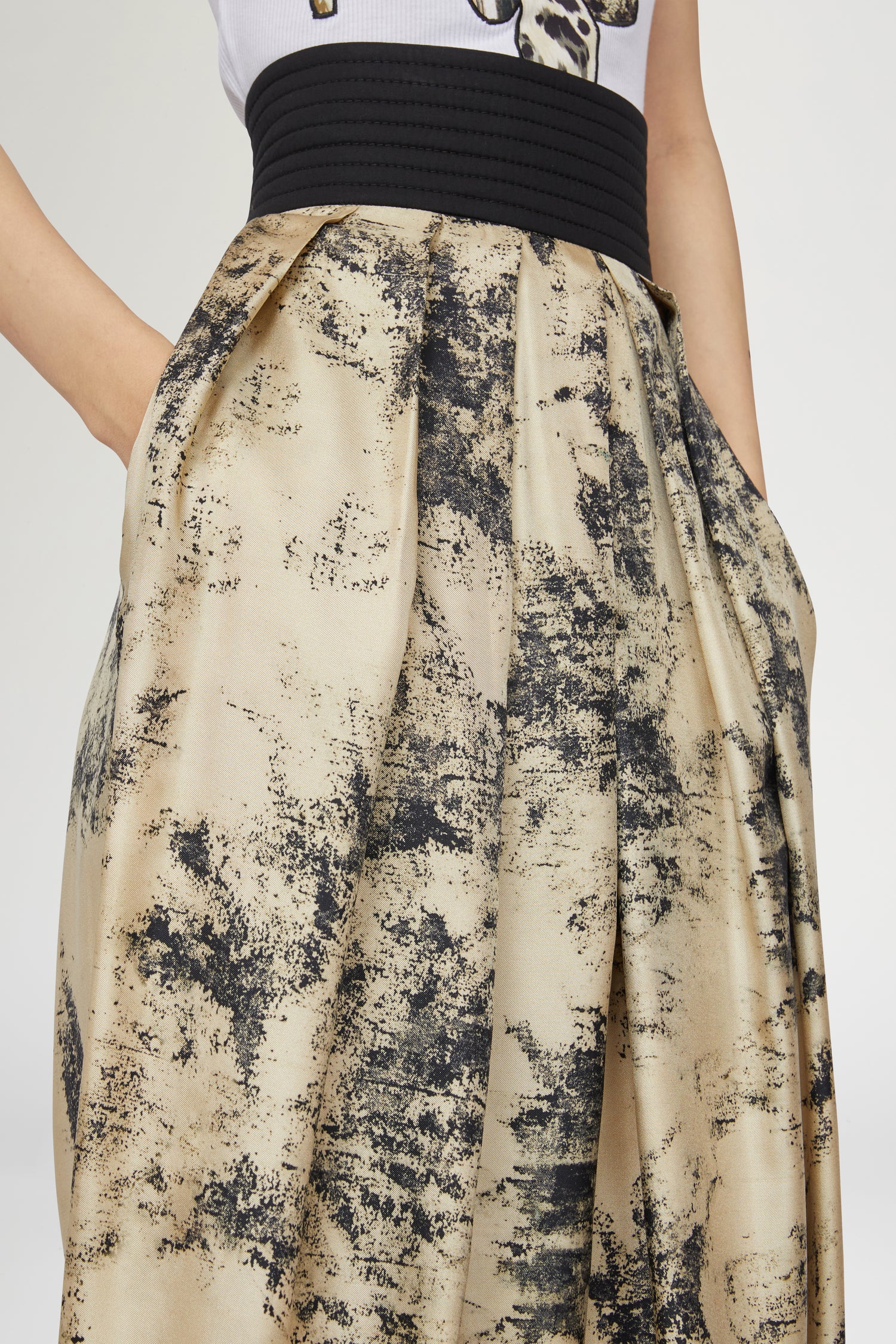 Wide-Leg Pants Tropical Print