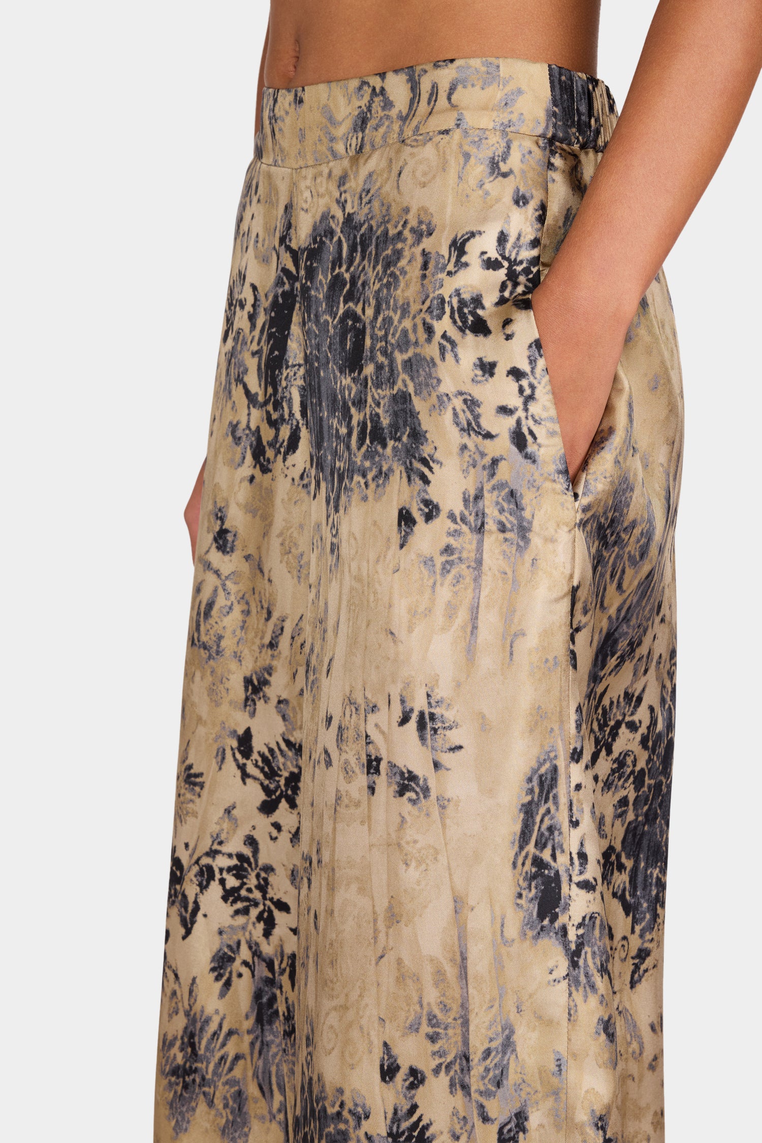 Palazzo Pants in Printed Silk
