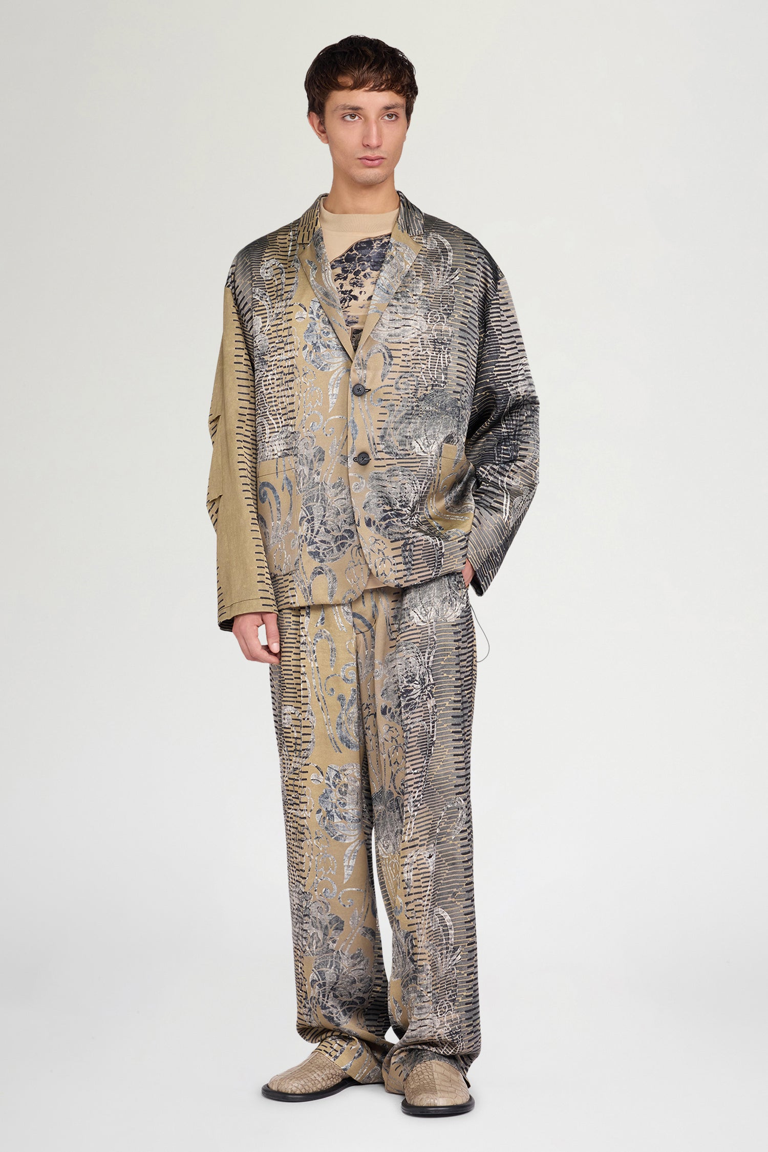 Patterned Tailored Pleated Pants