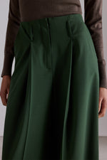 Pantaloni in lana vergine con sciarpa