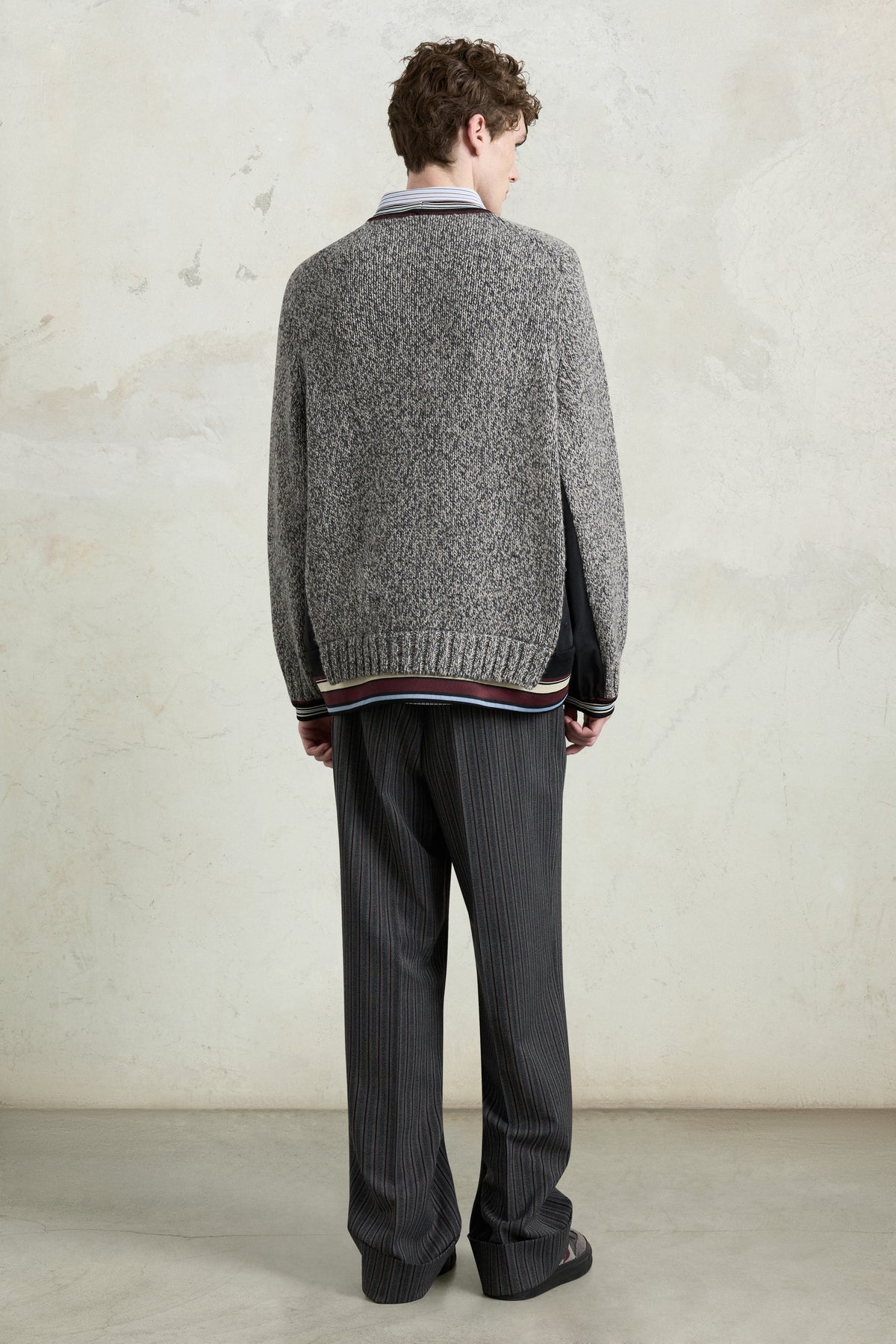 Pantaloni Larghi a Righe Sottili