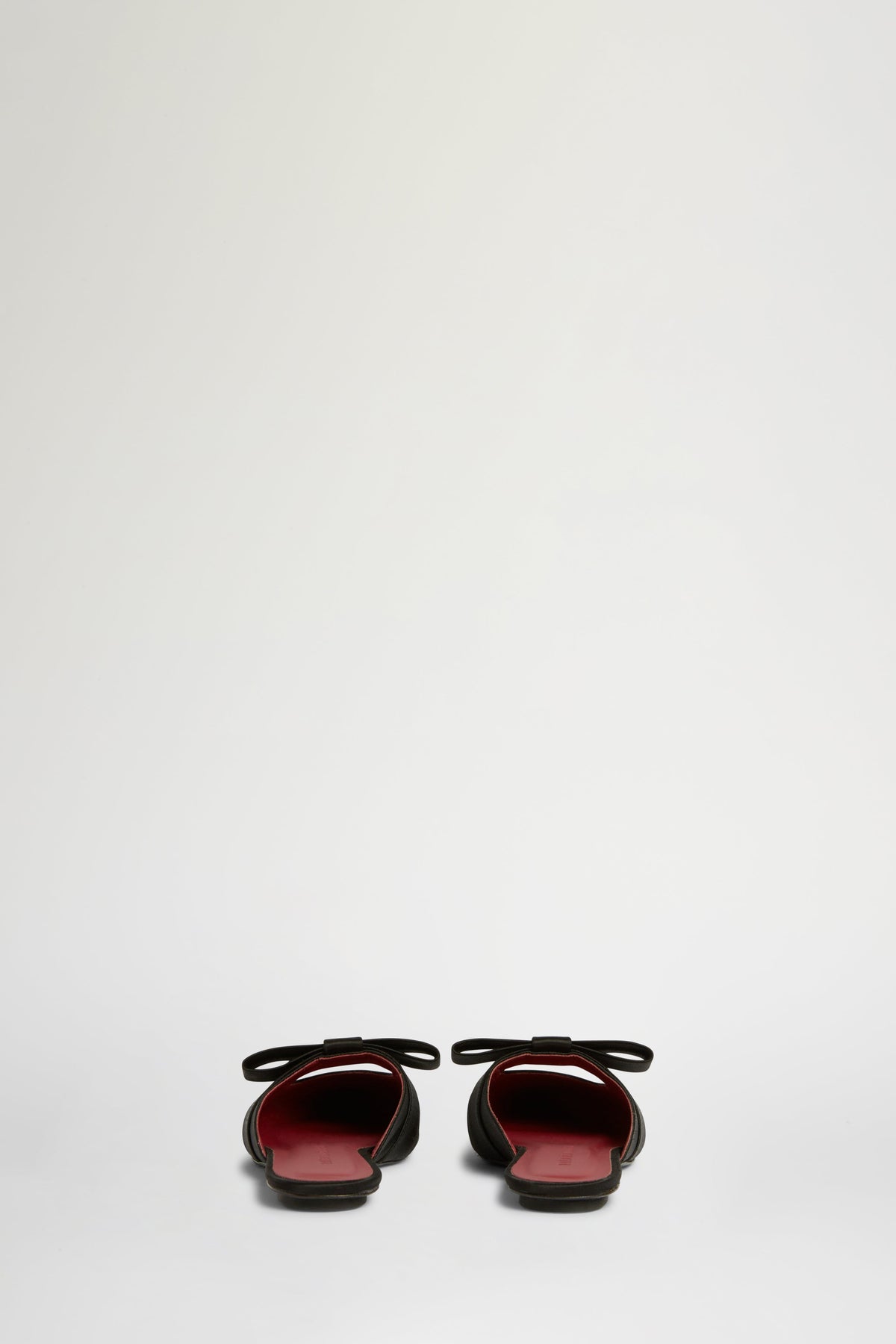Zinnia Black
