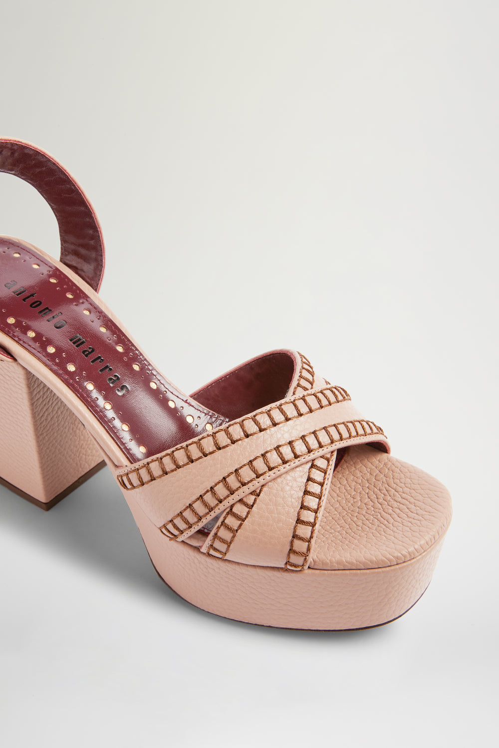 Dana Sandals