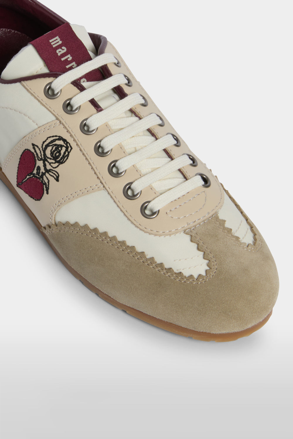 LolLove Sneakers