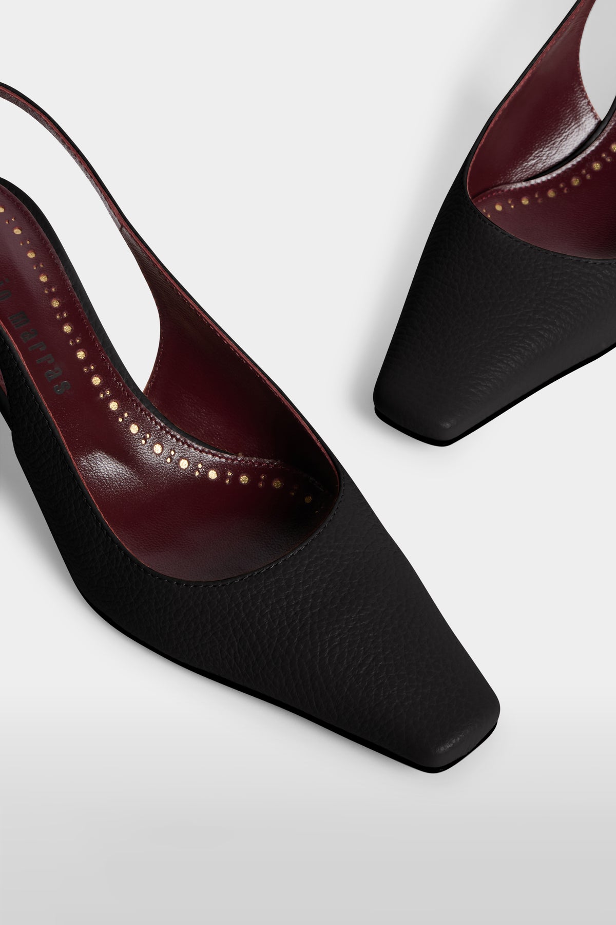Décolleté slingback con tacco basso (foto mancanti)