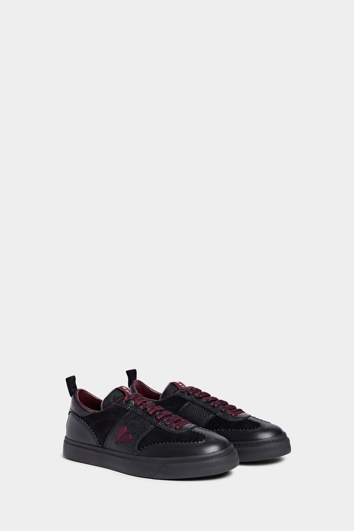 Black Cassetta Sneakers