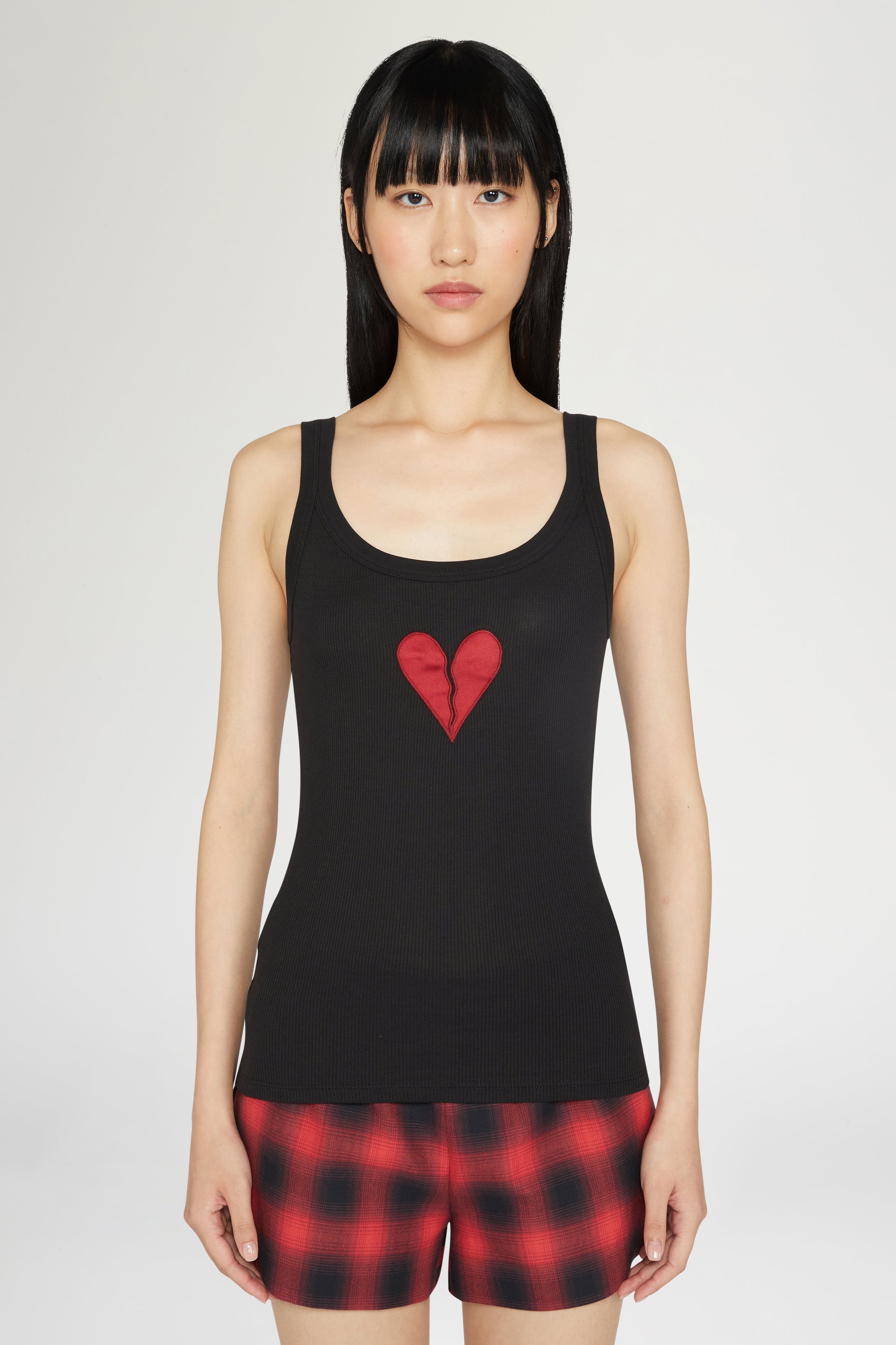 Heart Tank Top Black