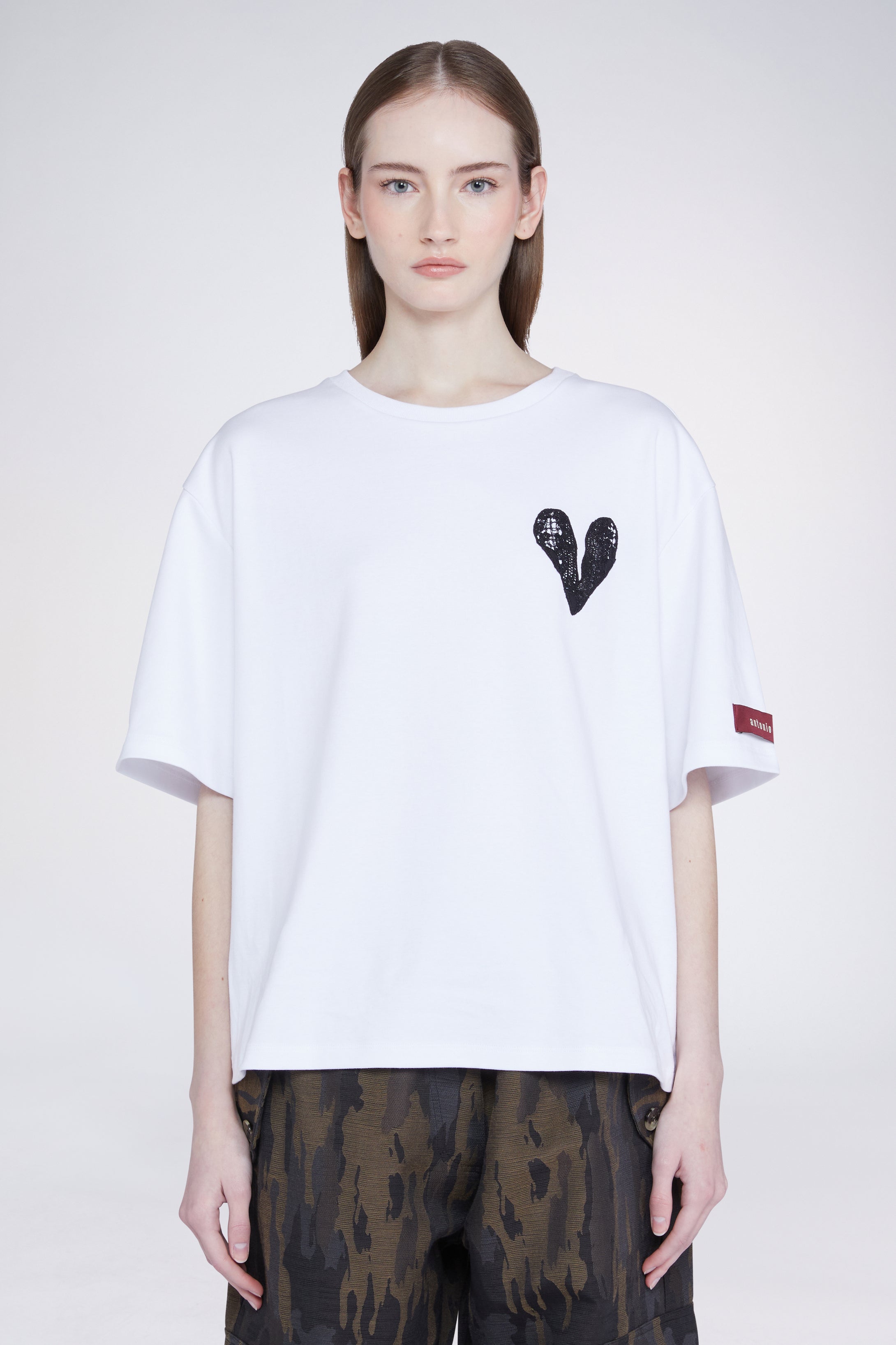 Heart T-shirt White