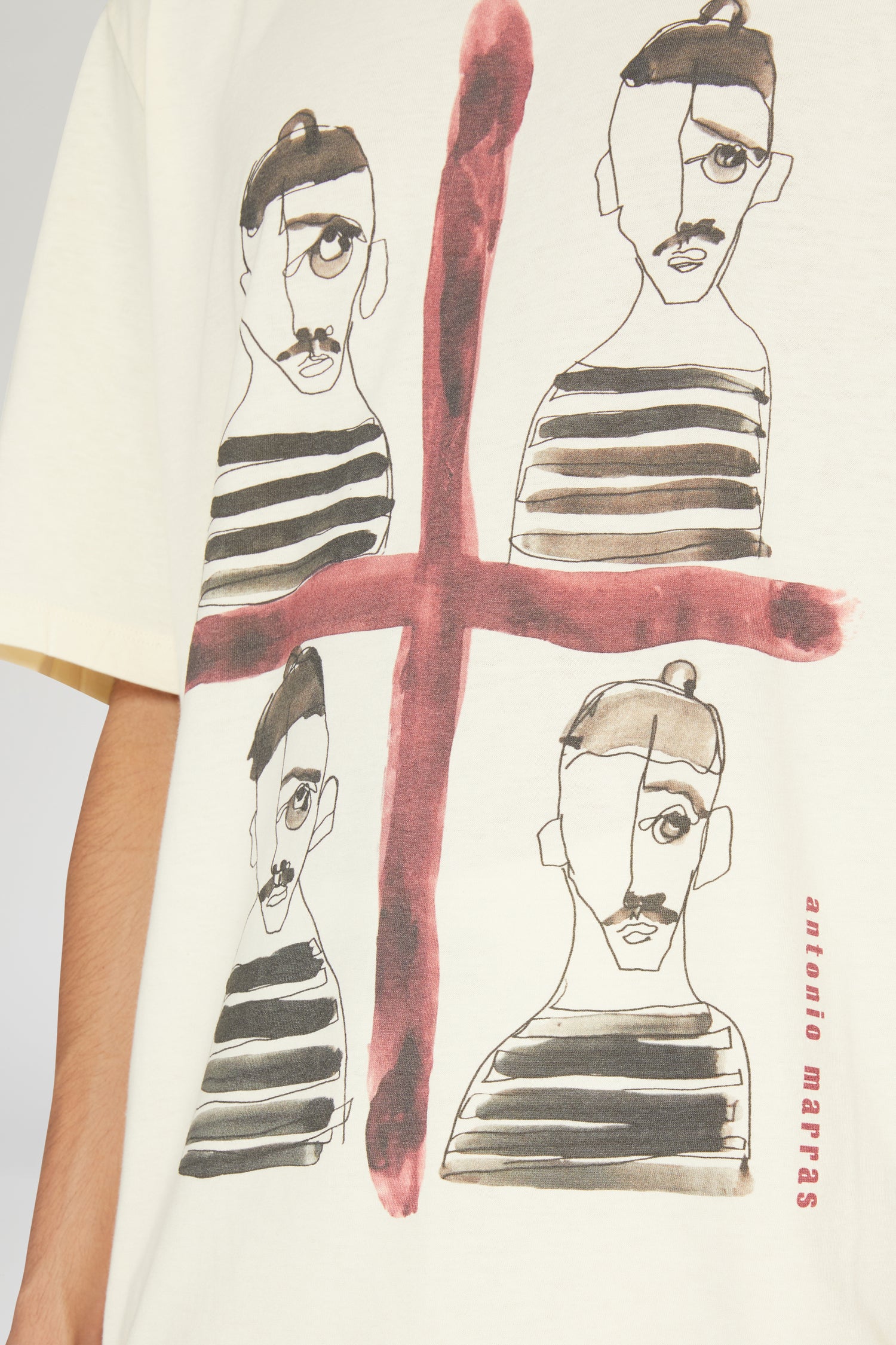 Four Moors T-shirt